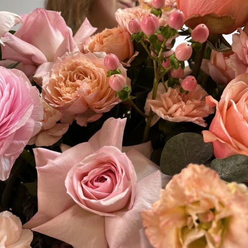 Цветочная корзина "Буря эмоций" (L)