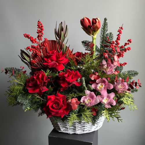 Корзина " Зимняя Страсть"