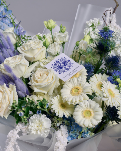 Букет "Гжельский каскад"