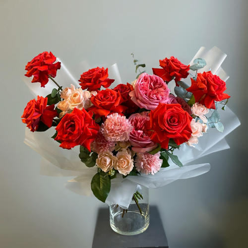 Букет "Нежный рубин"